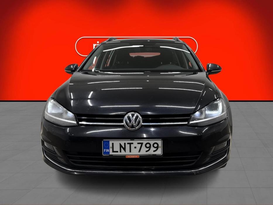 VOLKSWAGEN Golf 2017