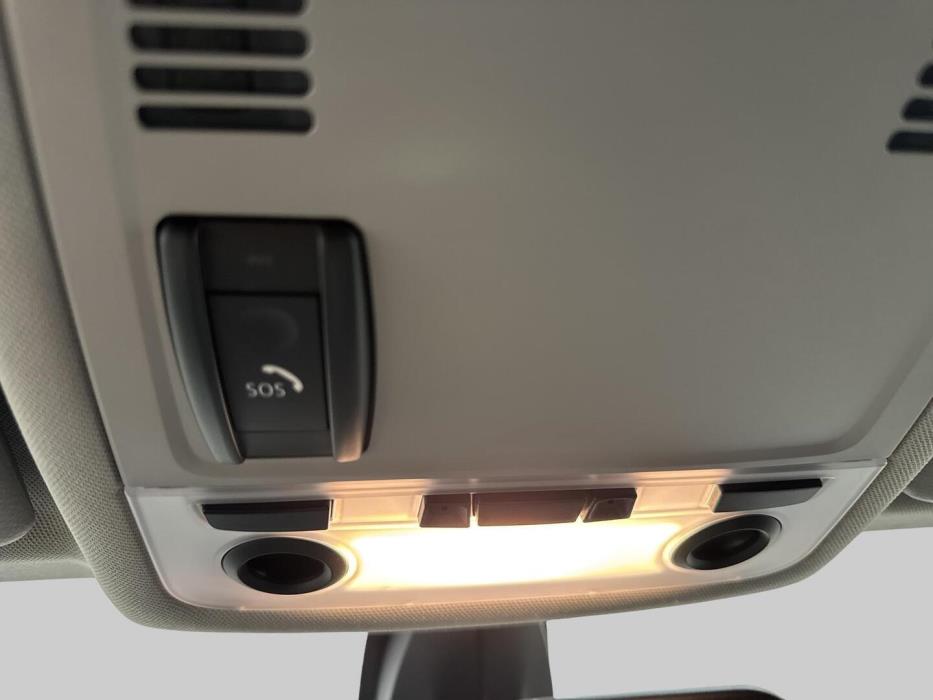 BMW 320 2011