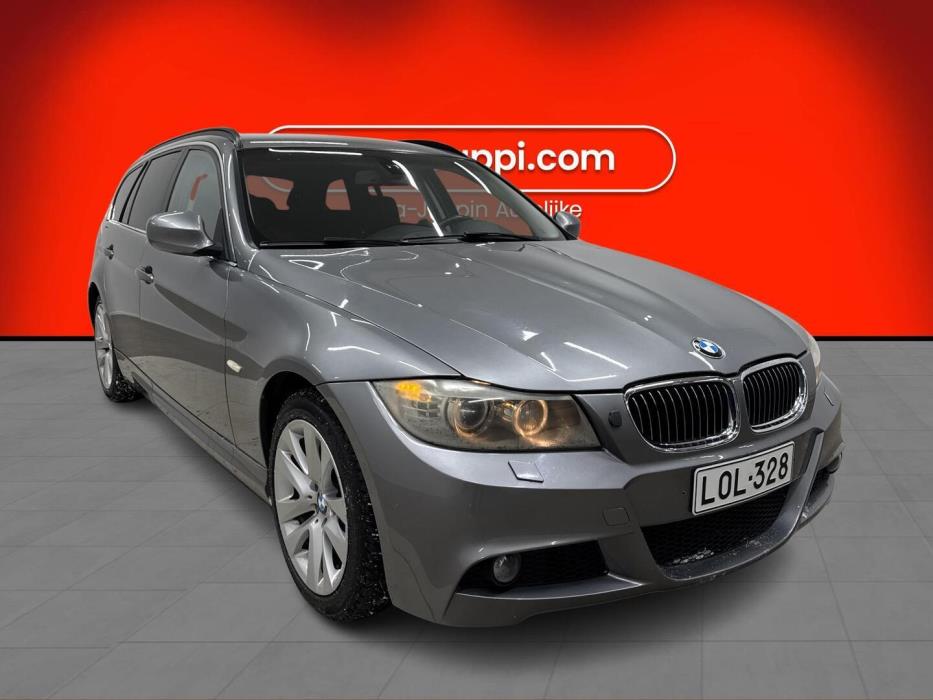 BMW 320 2011