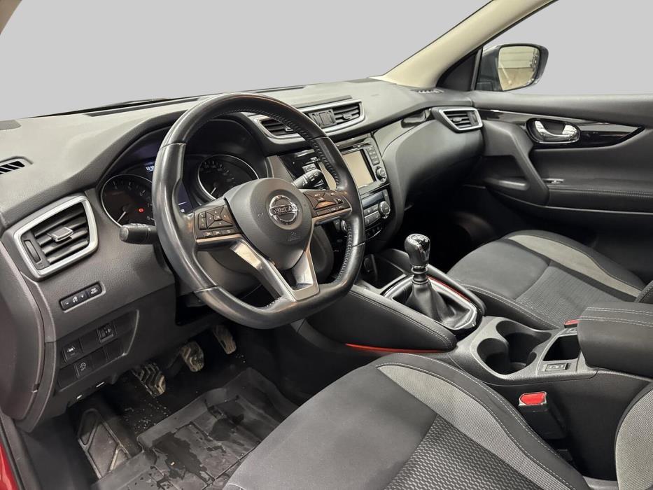 NISSAN Qashqai 2018