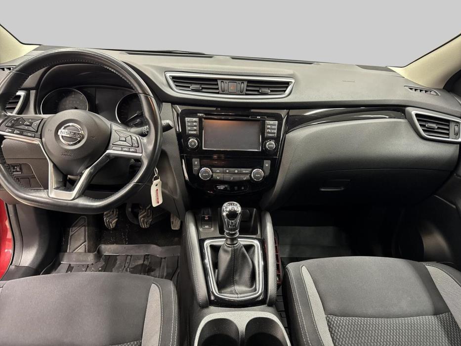 NISSAN Qashqai 2018