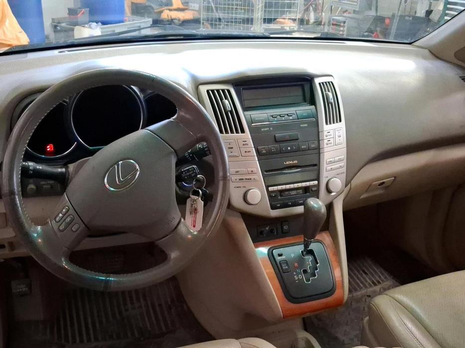 LEXUS RX 2004