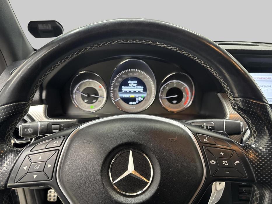 MERCEDES-BENZ GLK 2013