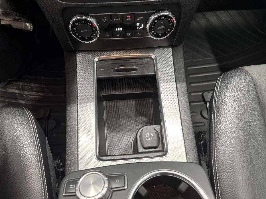 MERCEDES-BENZ GLK 2013