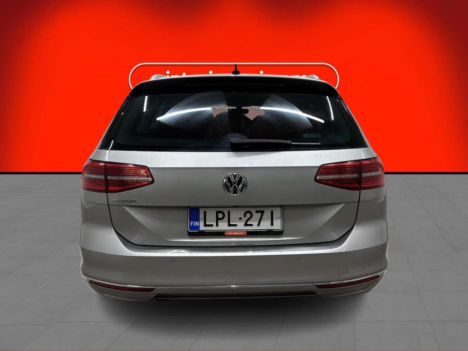 VOLKSWAGEN Passat 2016