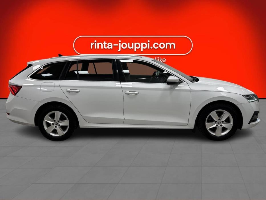 SKODA OCTAVIA 2021