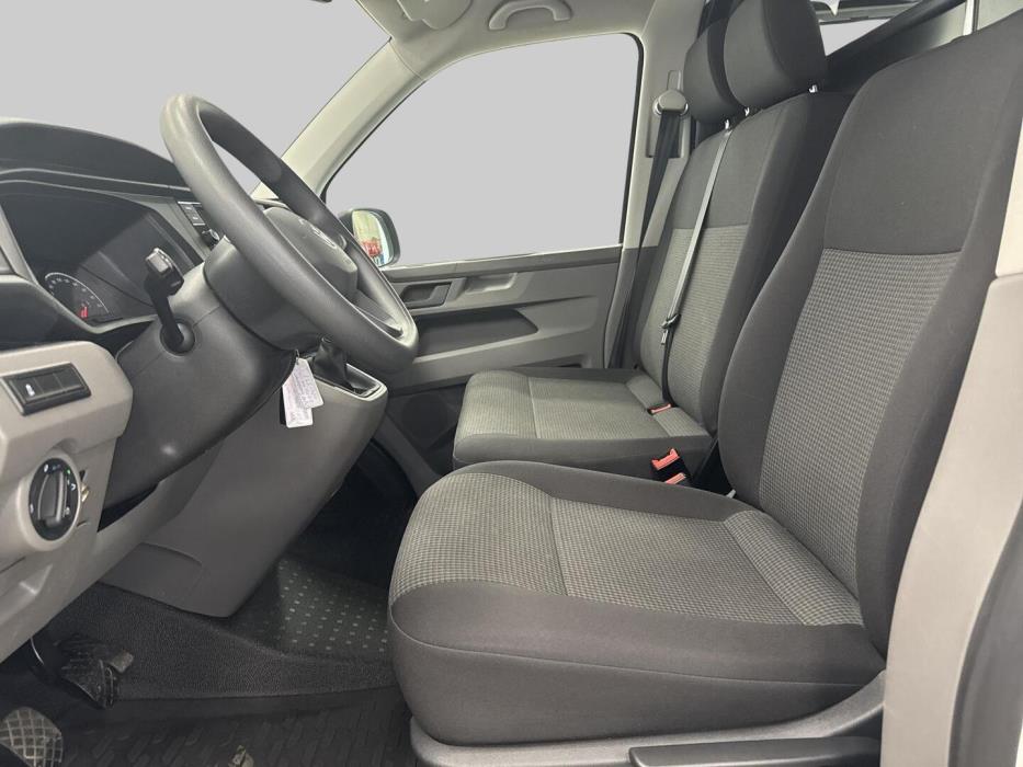 VOLKSWAGEN Transporter 2021
