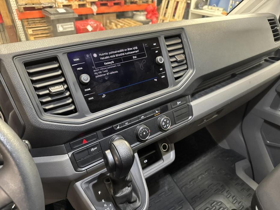 VOLKSWAGEN Crafter 2021