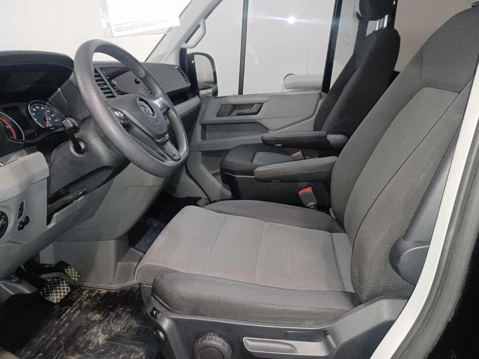 VOLKSWAGEN Crafter 2021