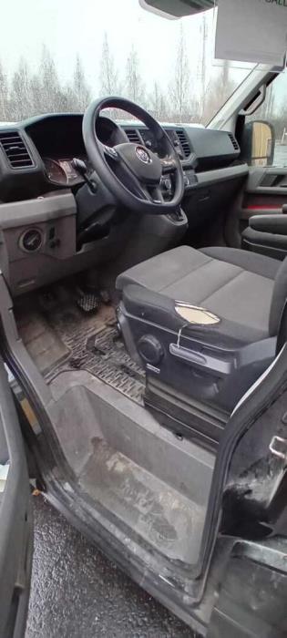 VOLKSWAGEN Crafter 2021