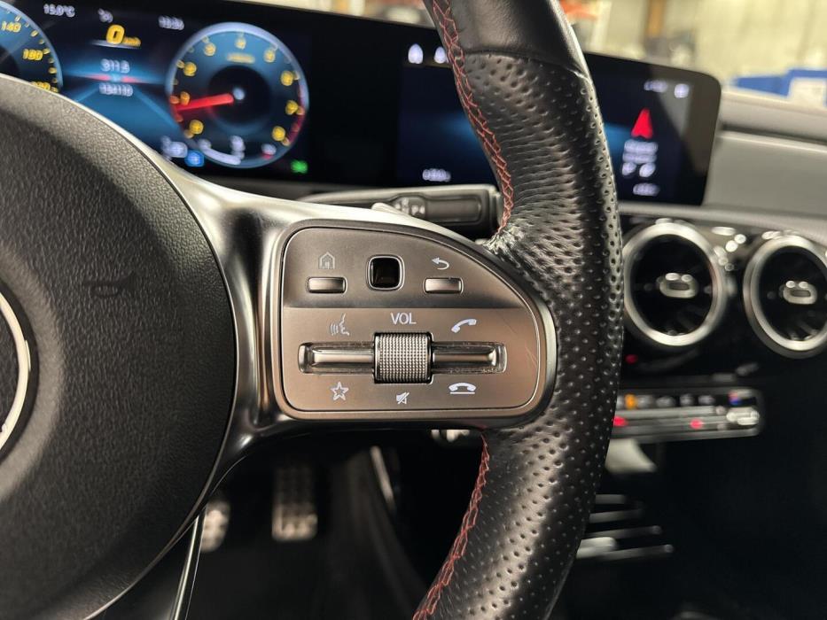 MERCEDES-BENZ CLA 2020
