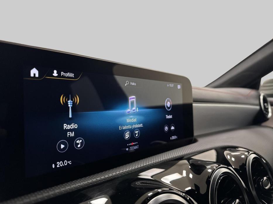 MERCEDES-BENZ CLA 2020