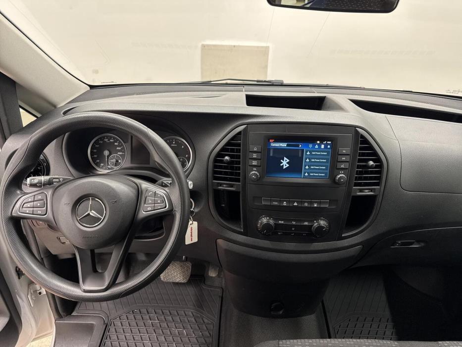 MERCEDES-BENZ VITO 2022