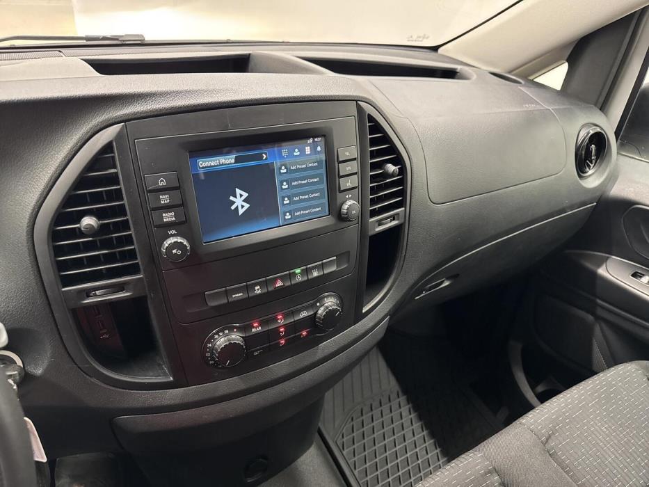 MERCEDES-BENZ VITO 2022