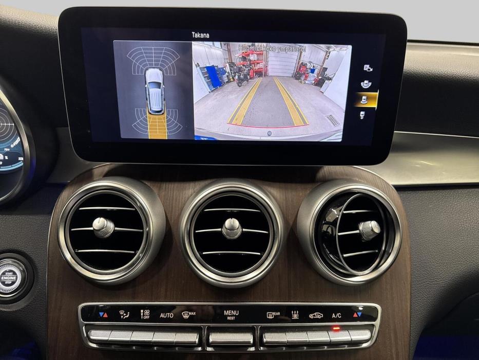 MERCEDES-BENZ GLC 2021