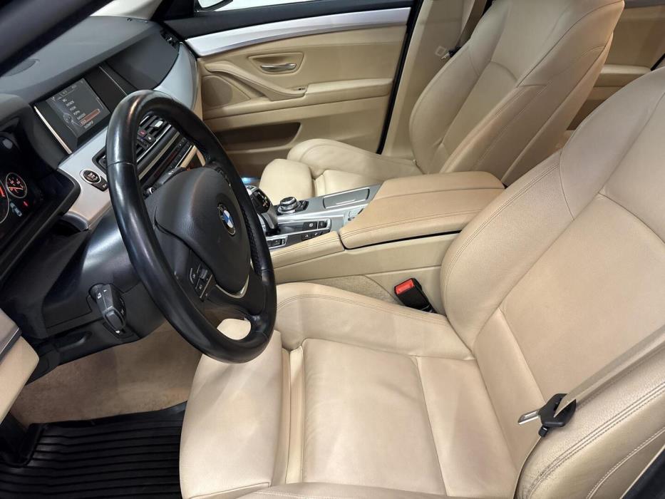BMW 520 2015