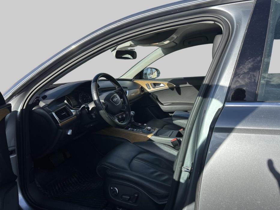 AUDI A6 2012