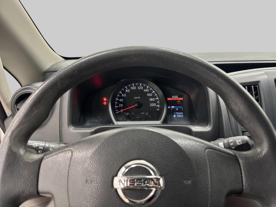 NISSAN NV200 2011