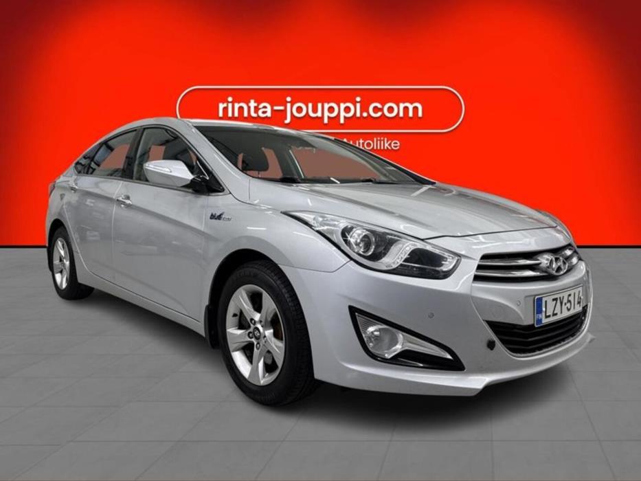 HYUNDAI i40 2012