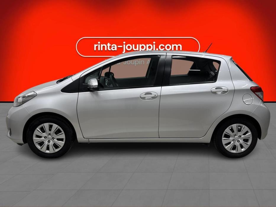 TOYOTA YARIS 2012