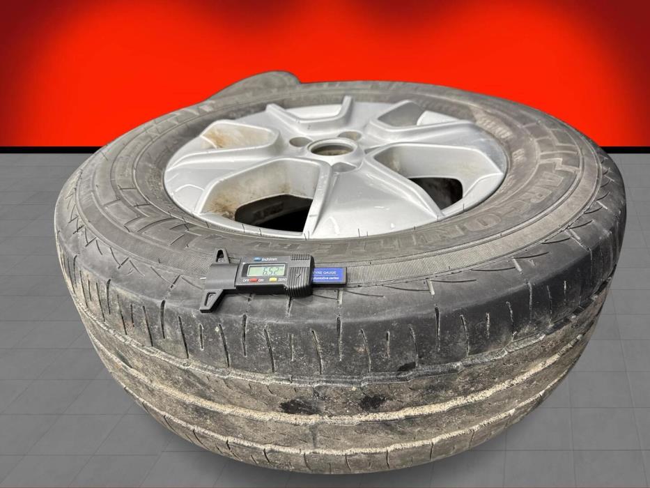 VOLKSWAGEN Amarok 2011