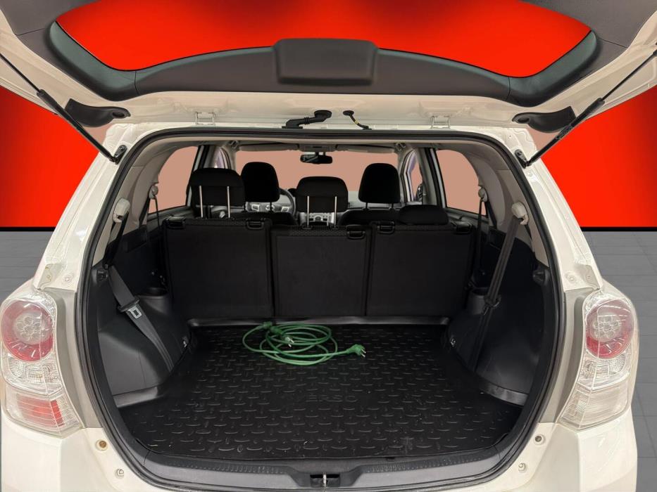 TOYOTA Verso 2011