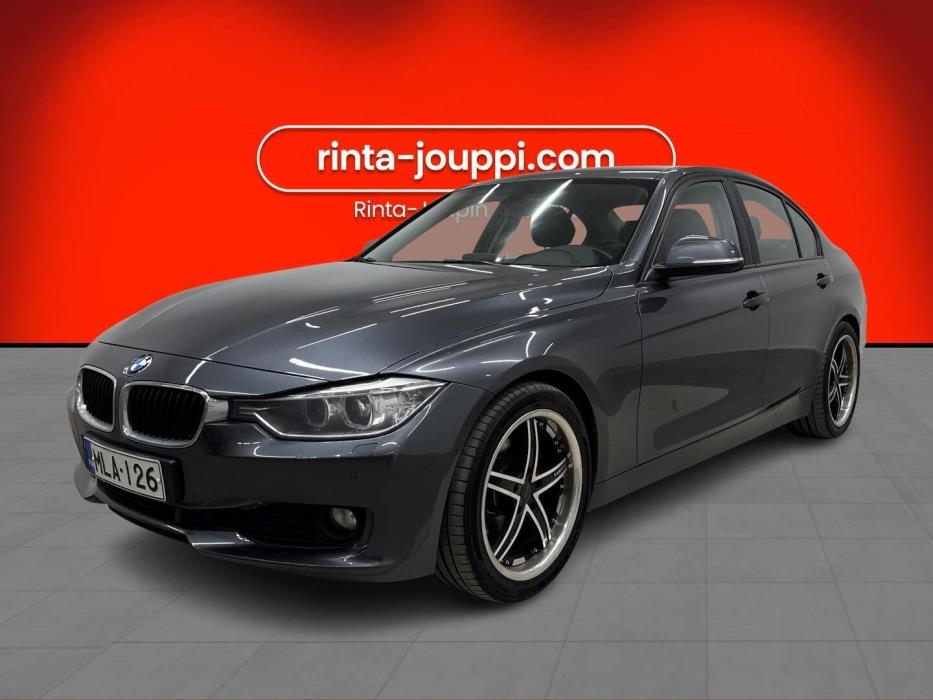 BMW 318 2012