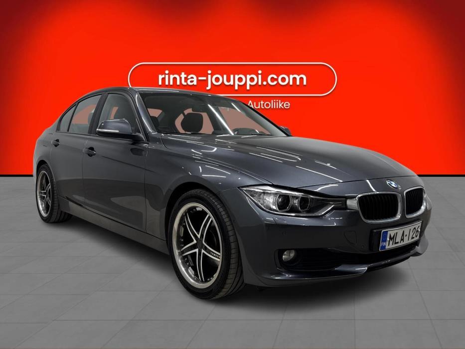 BMW 318 2012