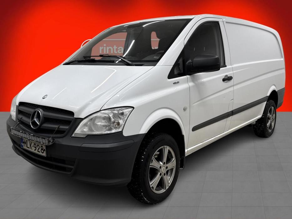 MERCEDES-BENZ Vito 2013