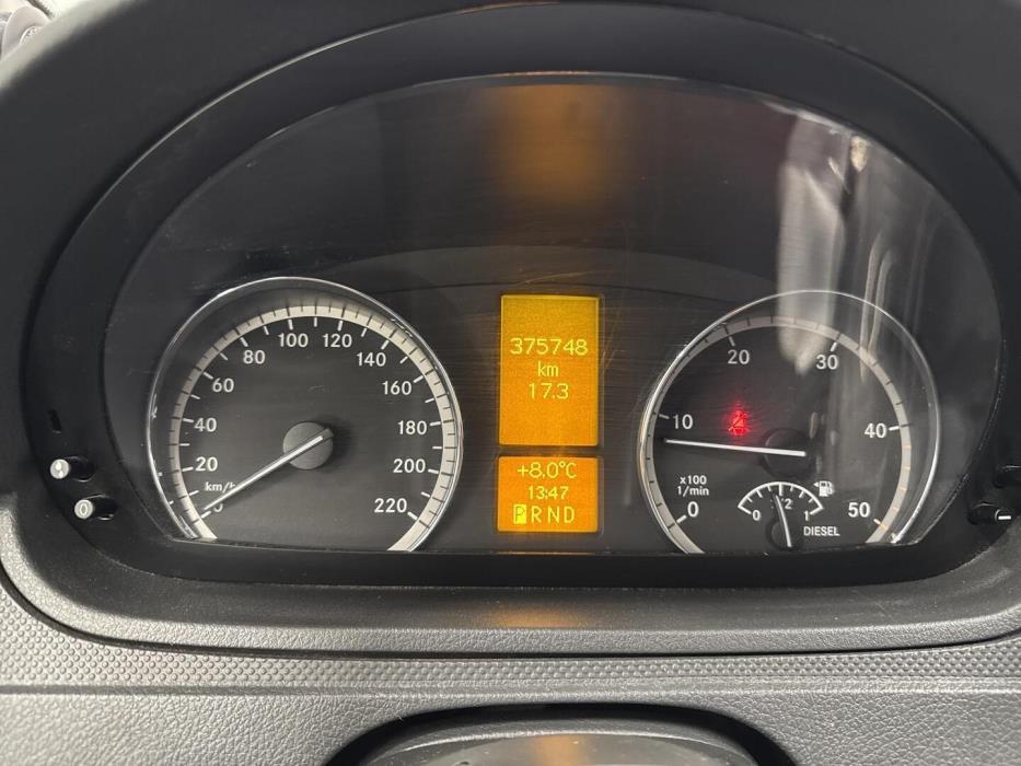 MERCEDES-BENZ Vito 2013