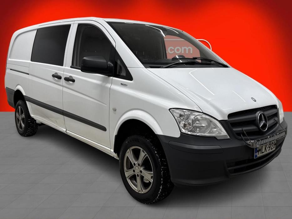 MERCEDES-BENZ Vito 2013