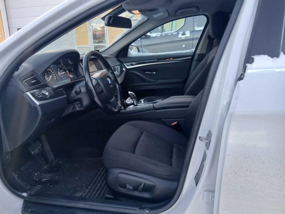BMW 518 2014