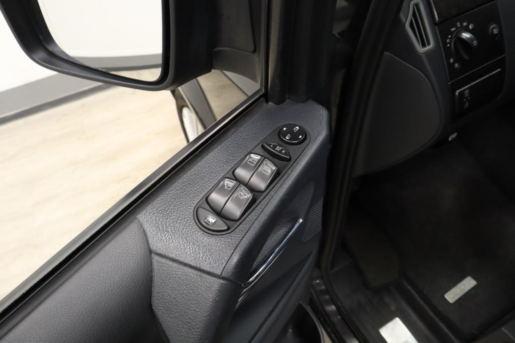 MERCEDES-BENZ Viano 2010