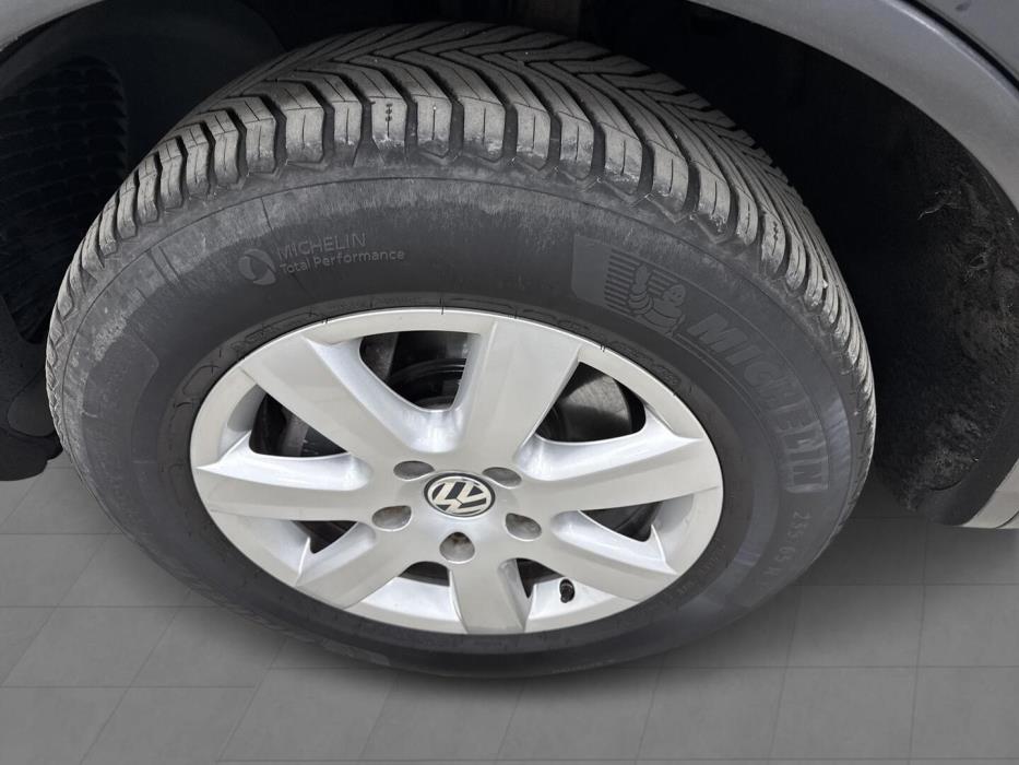 VOLKSWAGEN Touareg 2017