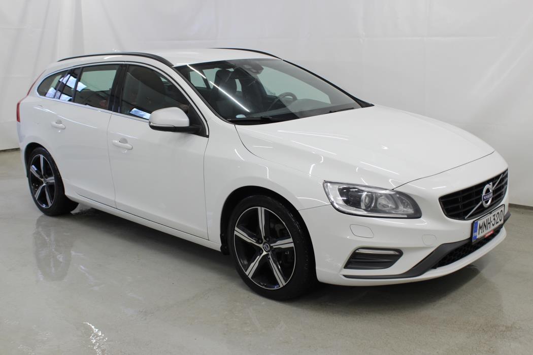 VOLVO V60 2017