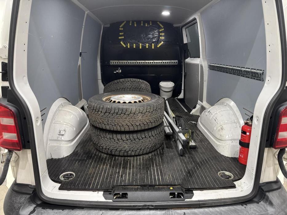 VOLKSWAGEN Transporter 2018