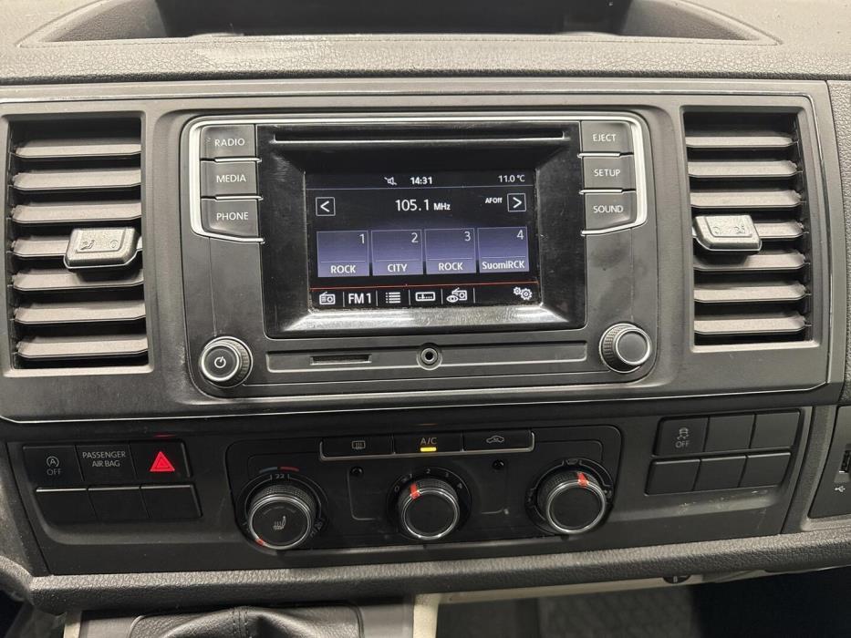 VOLKSWAGEN Transporter 2018