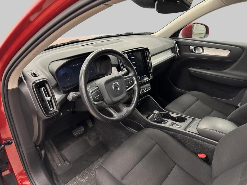 VOLVO XC40 2019