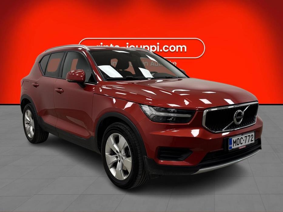 VOLVO XC40 2019