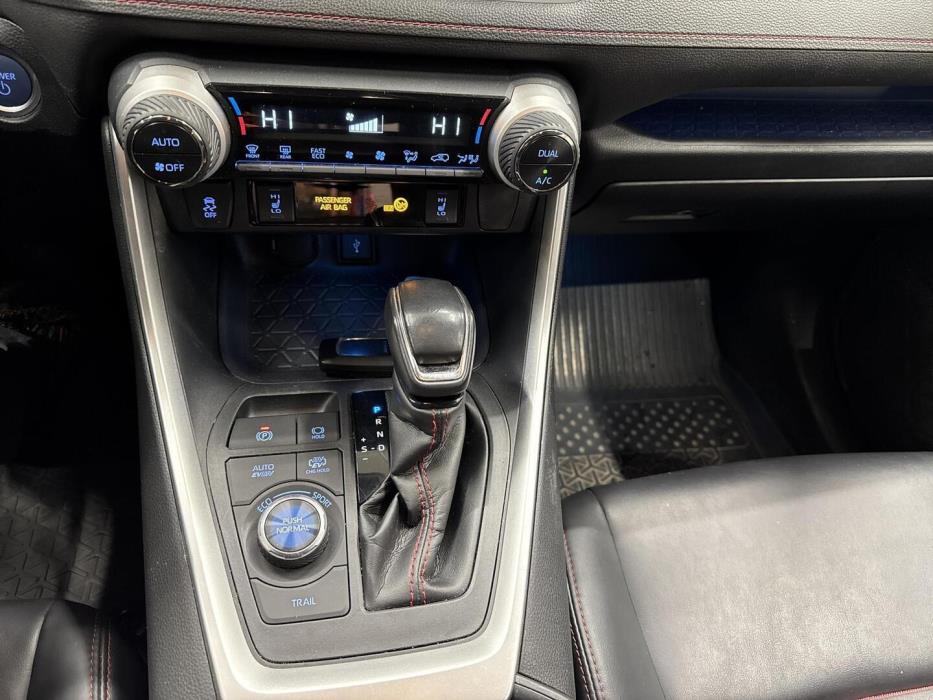 TOYOTA RAV4 PLUG-IN 2020