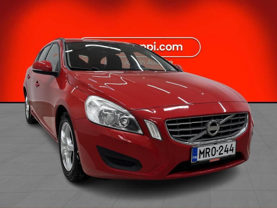 VOLVO V60 2013