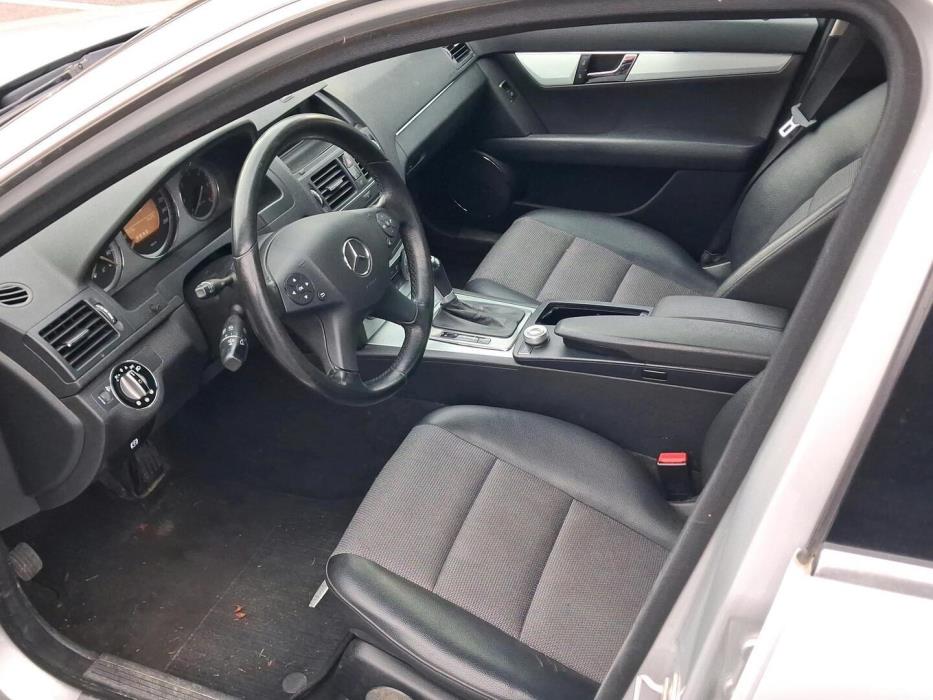 MERCEDES-BENZ C 2007