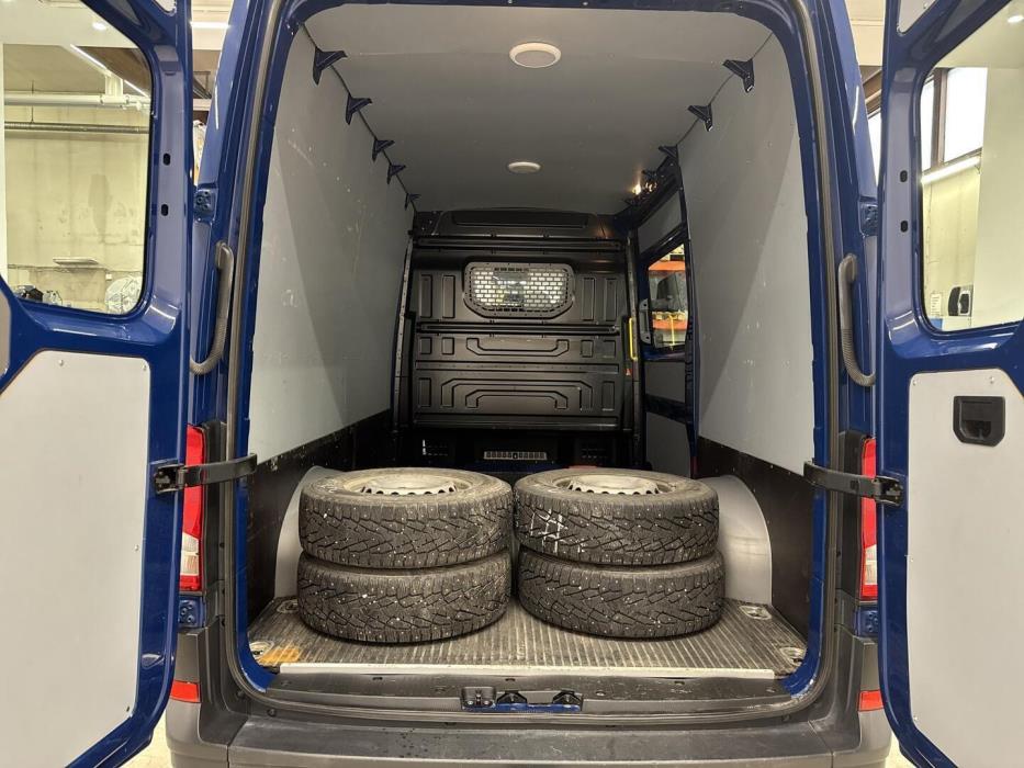 VOLKSWAGEN Crafter 2020