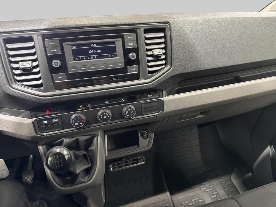 VOLKSWAGEN Crafter 2020