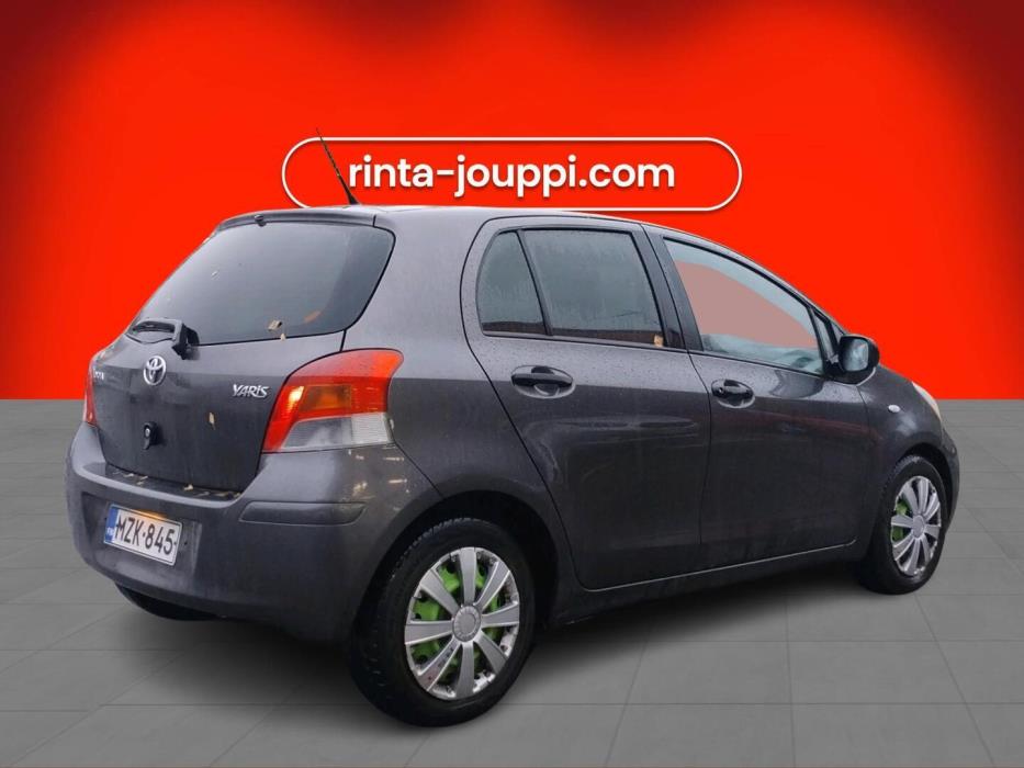 TOYOTA Yaris 2009