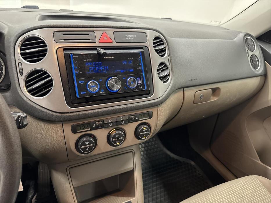 VOLKSWAGEN Tiguan 2008