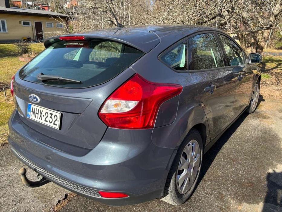 FORD Focus 2011