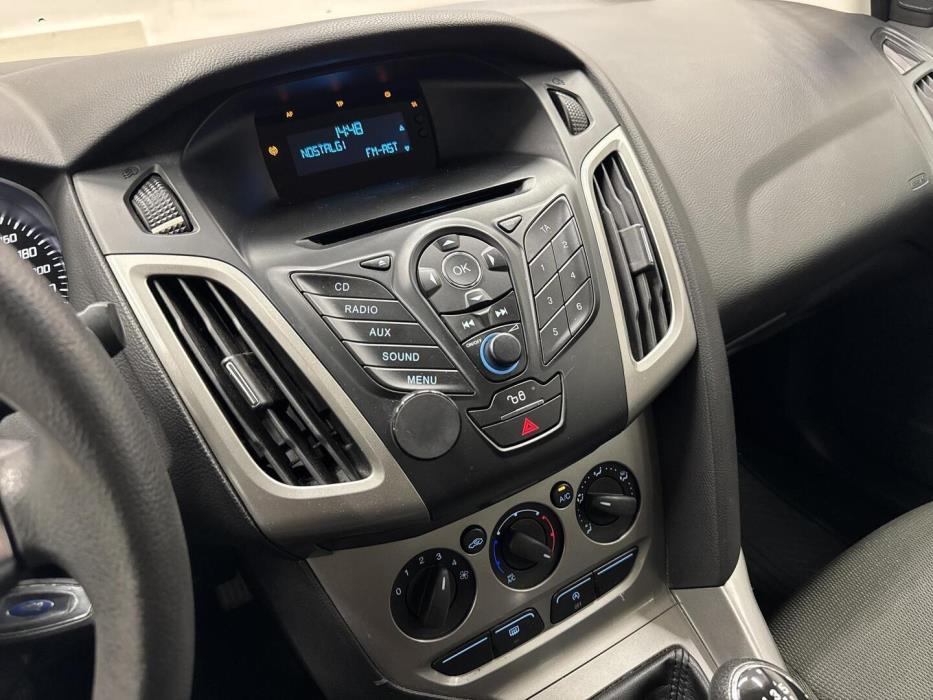 FORD Focus 2012