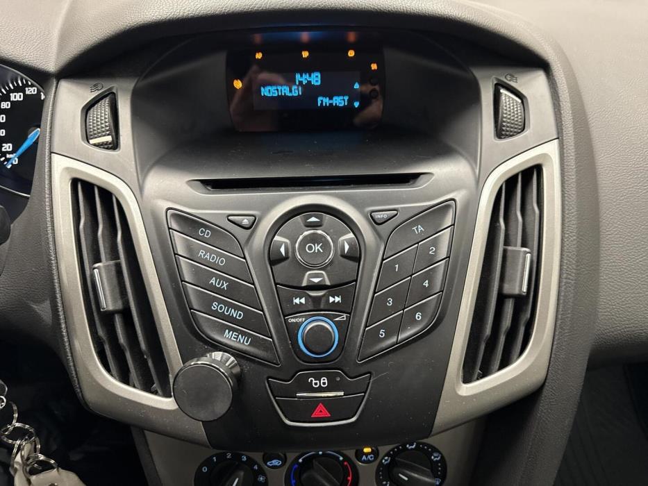 FORD Focus 2012