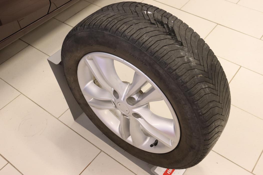 NISSAN Qashqai 2013